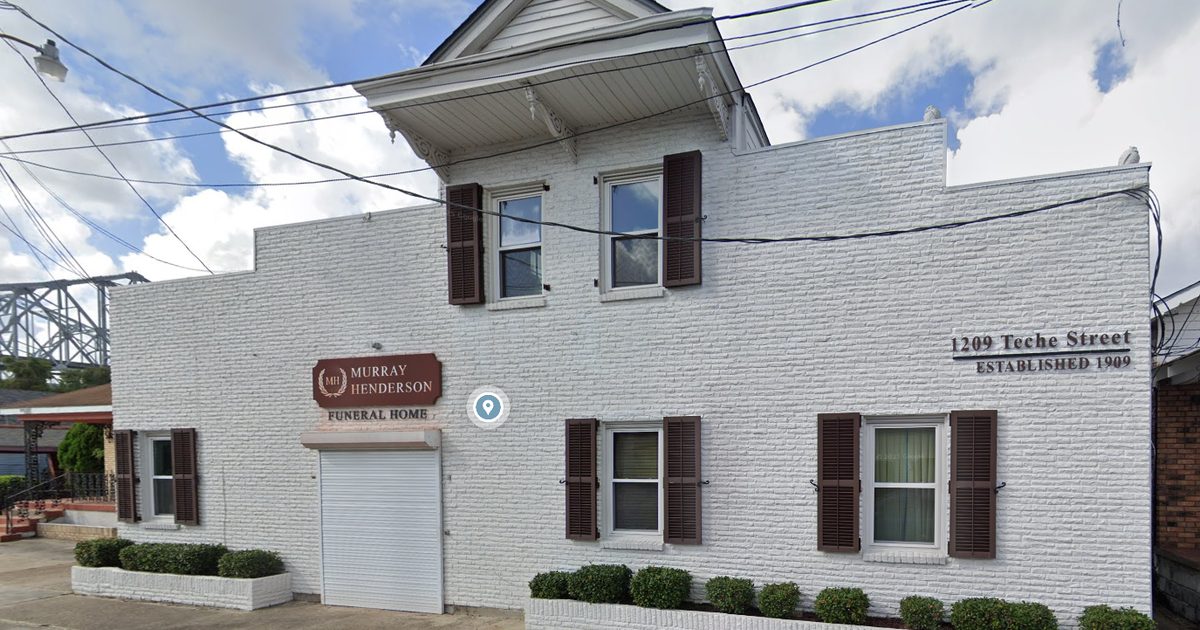 Murray Henderson Funeral Home, 1209 Teche Street